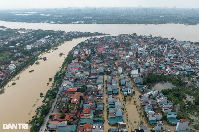 Hanoi pottery village submerged - 1