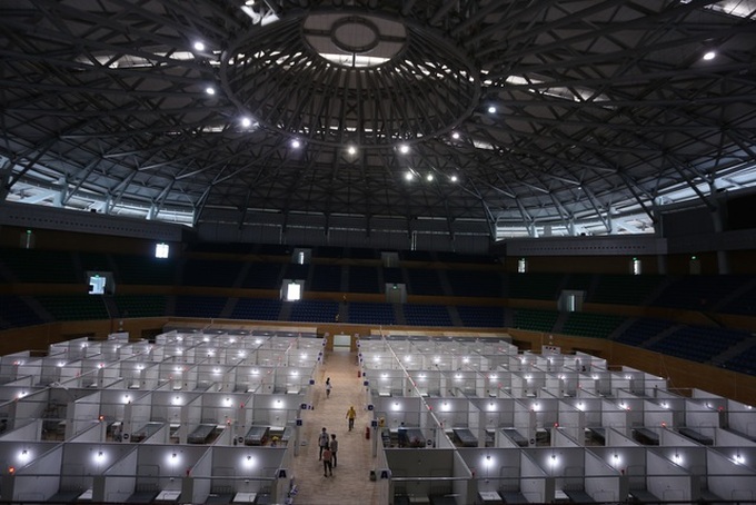 Danang field hospital closed as no new Covid-19 patients detected - 1