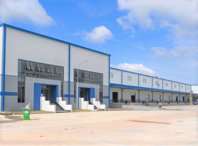 Many workers in Binh Duong test positive for Covid-19 - 1