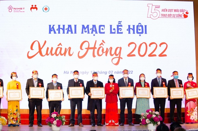 Largest national blood donation festival launched in Hanoi - 1