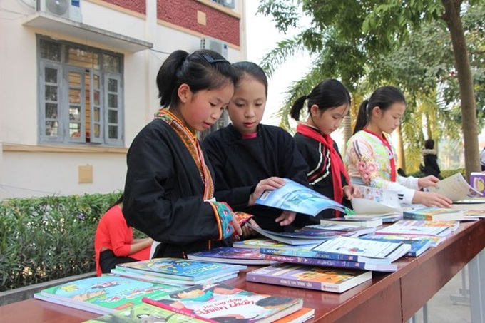 Association to present 30,000 books to mountainous children in 2024 - 1