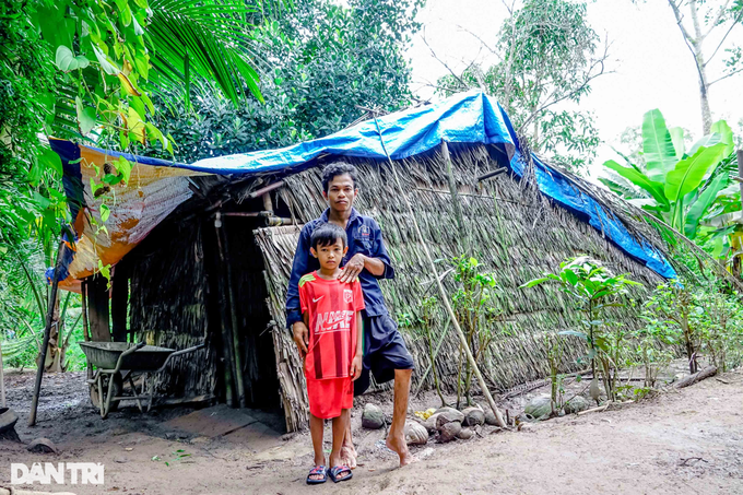 Disabled man in Soc Trang seeks help - 1 Disabled man in Soc Trang seeks help - 1