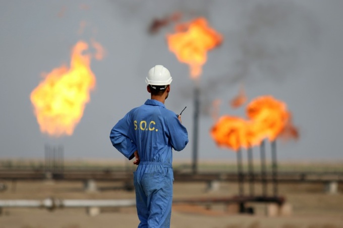 Oil prices rebound on hopes for output cut deal - 1 Oil prices rebound on hopes for output cut deal - 1