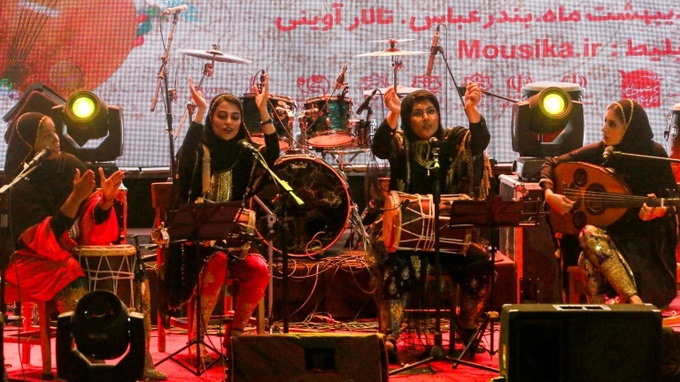 All-women band in Iran struggles to break through - 1 All-women band in Iran struggles to break through - 1
