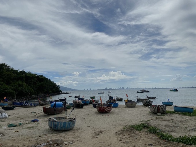 Danang residents denounce tourism project for blocking beach - 1 Danang residents denounce tourism project for blocking beach - 1