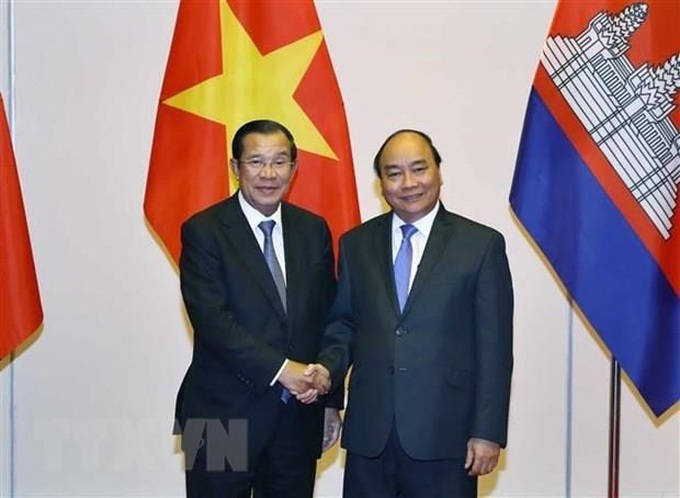 Cambodian Prime Minister begins official visit to Vietnam - 1