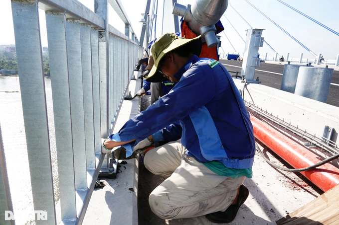 Major bridge connecting HCM City and Mekong Delta localities to open - 6 Major bridge connecting HCM City and Mekong Delta localities to open - 6