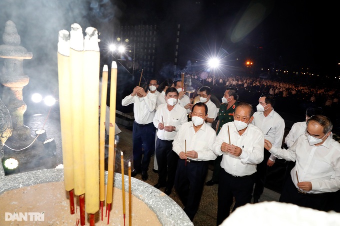 Memorial ceremony held to mourn Covid-19 victims - 9