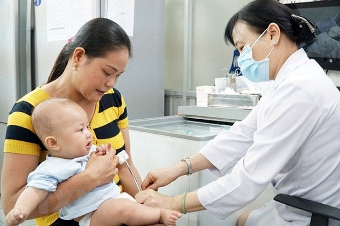 Health minister reassures parents after new vaccine brings strong reaction - 1