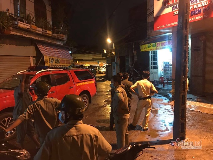 Five killed in Binh Duong house fire - 2 Five killed in Binh Duong house fire - 2