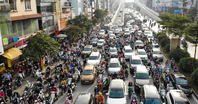 Expert claims Hanoi plan to introduce congestion charge ‘infeasible’ - 1