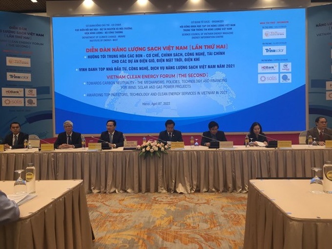 Vietnam Clean Energy Forum looks towards carbon neutrality - 1