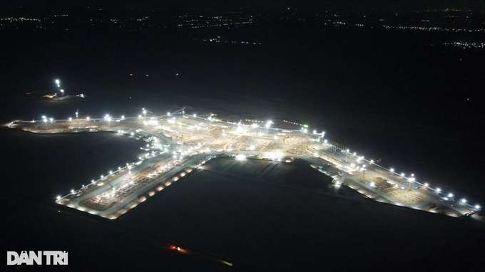 Vietnam's largest airport construction project in overdrive - 1