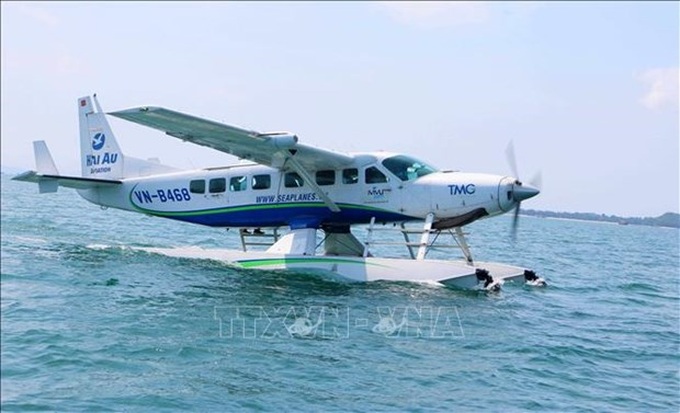 Quang Ninh: Tuan Chau-Ha Long commercial flights to be operated in July - 1