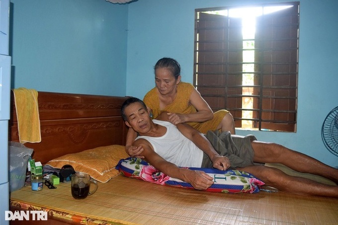 Woman seeks help to save ailing husband and son - 1