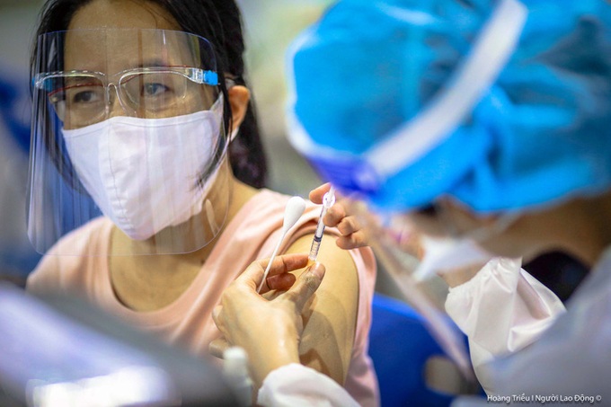 Health Ministry urges third Covid-19 vaccine shot - 1