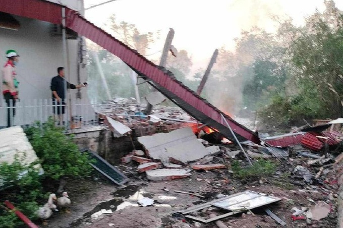 Two killed in Ninh Binh toy shop explosion - 1 Two killed in Ninh Binh toy shop explosion - 1