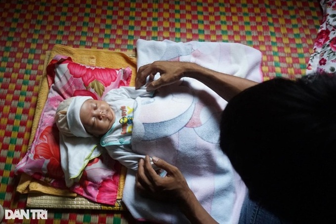 Poor man in need of support after wife dies from Covid-19 - 1