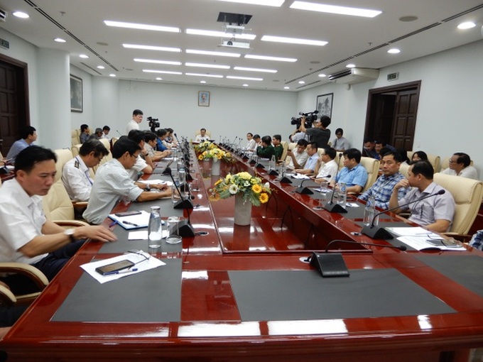 166 Chinese tourists to be taken back home from Danang - 1