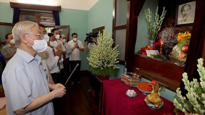 Party chief pays tribute to President Ho Chi Minh on National Day - 1 Party chief pays tribute to President Ho Chi Minh on National Day - 1