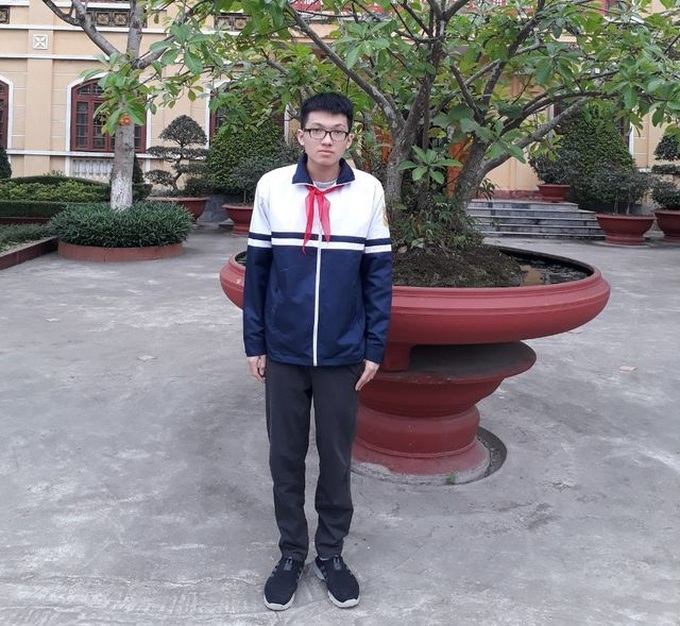 Leukaemia-stricken student wins IT prizes - 2