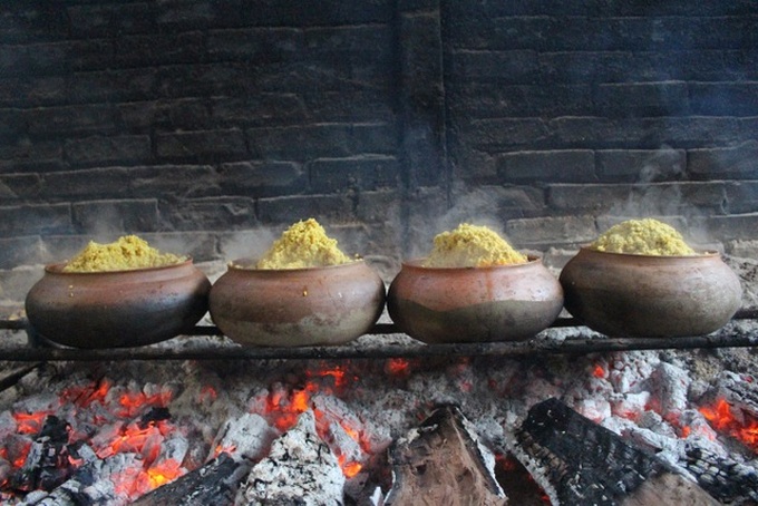 Ha Nam village busy preparing Tet dishes - 5
