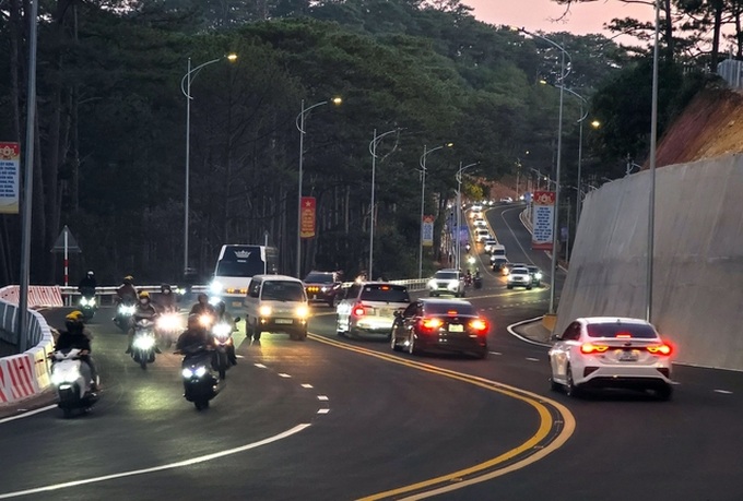 Pass to Da Lat willing to be open to traffic - 1