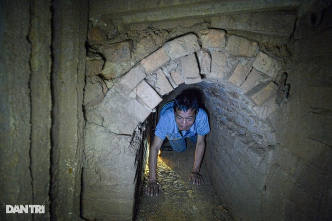 War tunnels hide under Hanoi houses - 3 War tunnels hide under Hanoi houses - 3