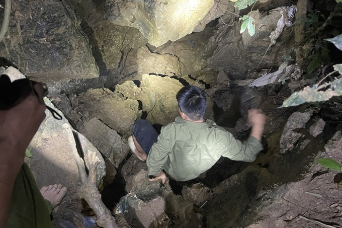 Two suffocate in Lang Son cave - 1 Two suffocate in Lang Son cave - 1