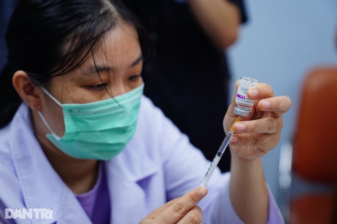 HCM City to receive more Covid-19 vaccines - 1