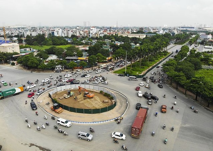 Construction on Hanoi F1 racetrack underway - 2 Construction on Hanoi F1 racetrack underway - 2