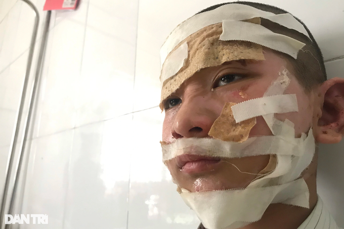 Ailing family in Nghe An calls for help - 2