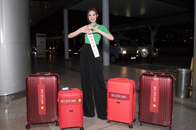 Do Thi Ha departs for Miss World grand final - 1 Do Thi Ha departs for Miss World grand final - 1