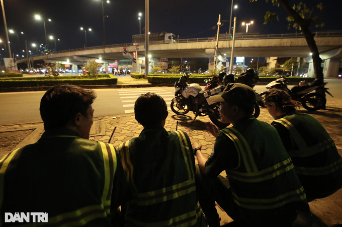 Ambulance support team in HCM City - 2