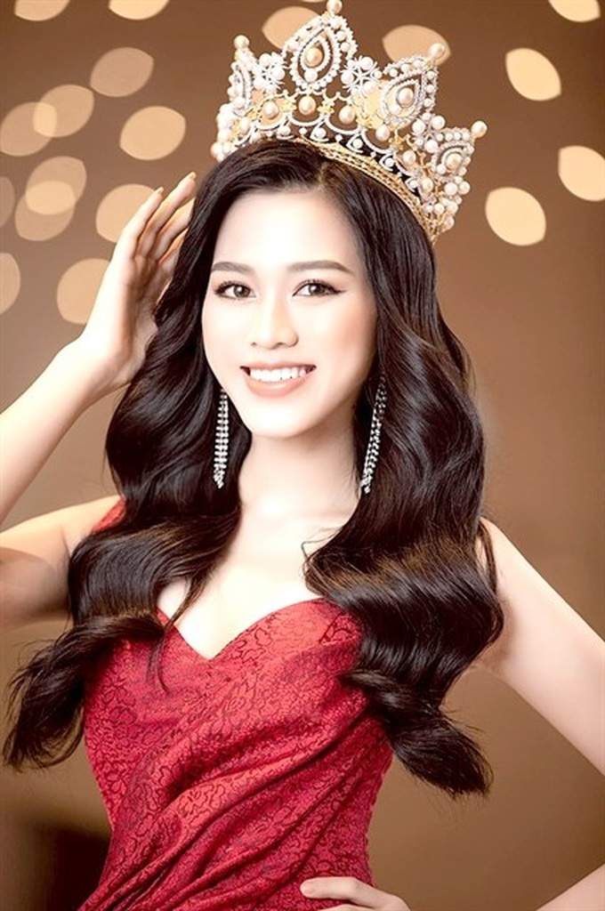 Vietnamese beauties to compete at global pageants - 1