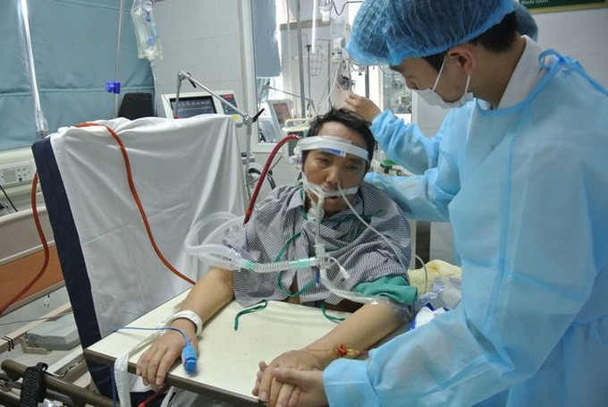 War veteran battling H1N1 influenza complications needs help - 1 War veteran battling H1N1 influenza complications needs help - 1