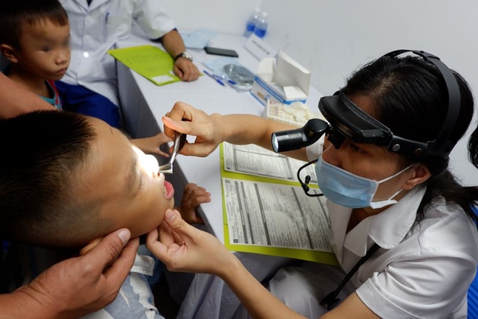 Dozens of children with facial, skull deformities get free operations - 1