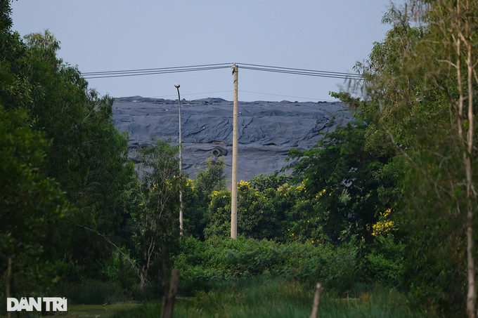 HCM City waste treatment plant causes pollution - 7 HCM City waste treatment plant causes pollution - 7