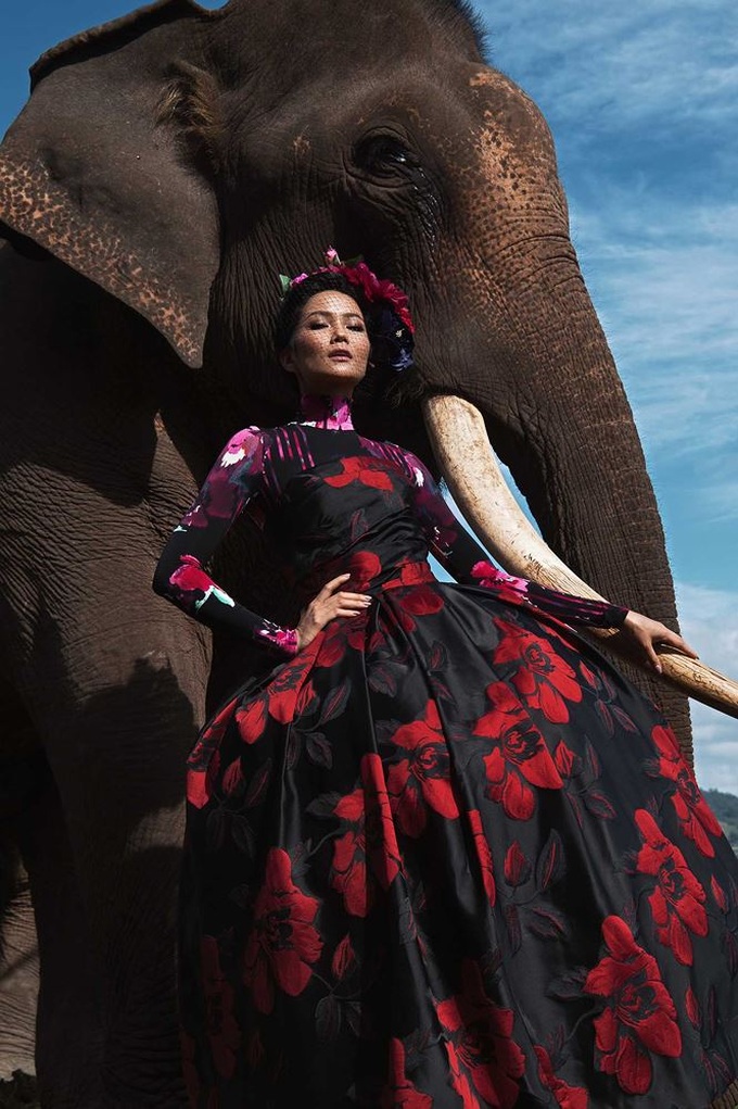 H'Hen Nie poses with elephants in new collection photoshoot - 1