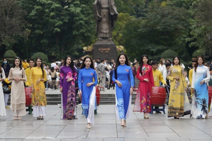 Hanoi Tourism Ao Dai Festival 2023 to get underway in late October - 1