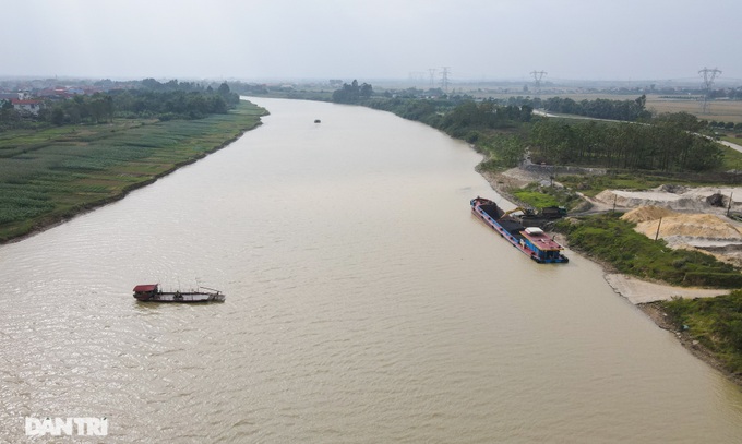 VND110bn bridge project halted due to lack of connection road - 3