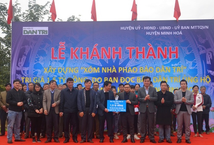 Dantri floating houses in flood-prone areas inaugurated - 1