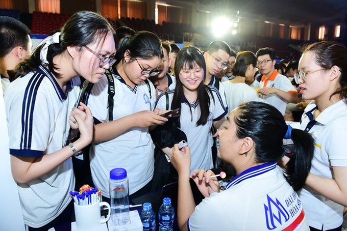 First American Studies programme launched at Vietnamese university - 1