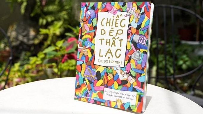 Foreign authors release bilingual comic on Vietnamese children - 1 Foreign authors release bilingual comic on Vietnamese children - 1