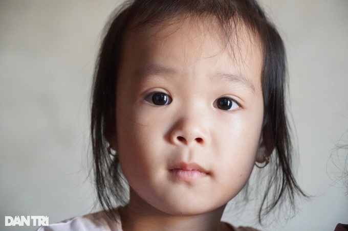 Little girl facing big tumours in dire need of support - 1