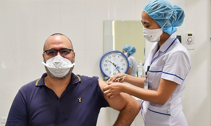 6,000 foreign experts vaccinated in Binh Duong coronavirus hotspot - 1 6,000 foreign experts vaccinated in Binh Duong coronavirus hotspot - 1