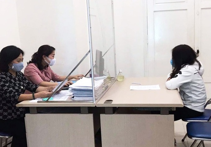 Four people in Hanoi fined for fake news about Covid-19 - 1
