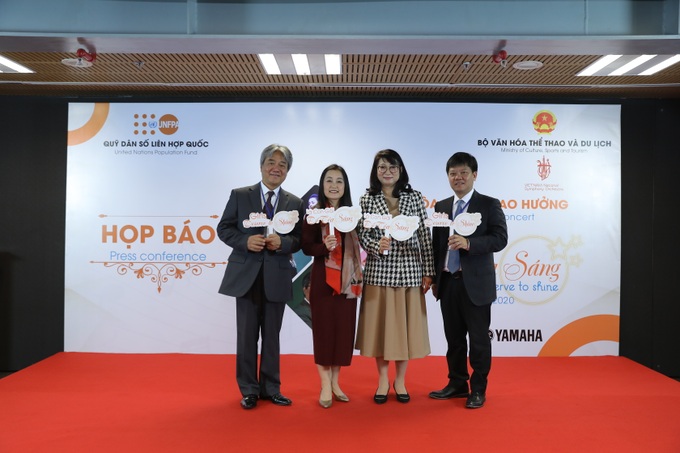 Hanoi concert to raise awareness on gender equality - 1 Hanoi concert to raise awareness on gender equality - 1