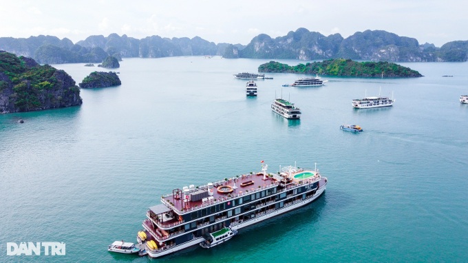 Ha Long Bay - Cat Ba Archipelago recognised as World Geological Heritage - 1 Ha Long Bay - Cat Ba Archipelago recognised as World Geological Heritage - 1