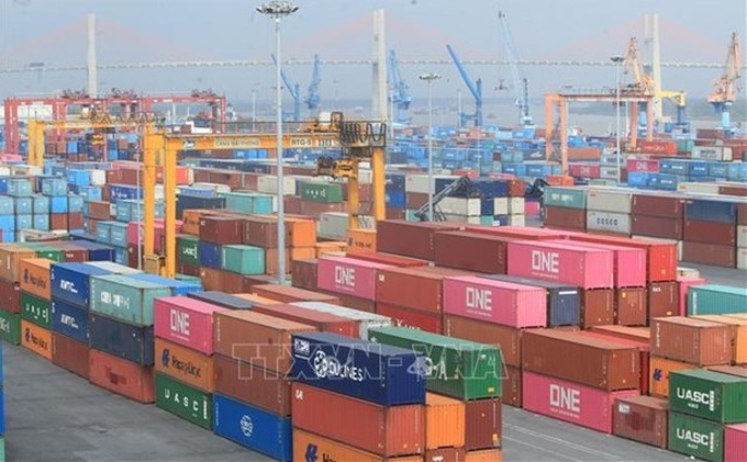 Foreign trade likely to hit new record this year - 1